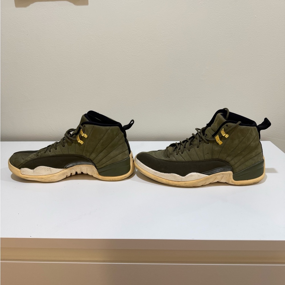 Air Jordan 12 Chris Paul Class of 2003 basketball shoes